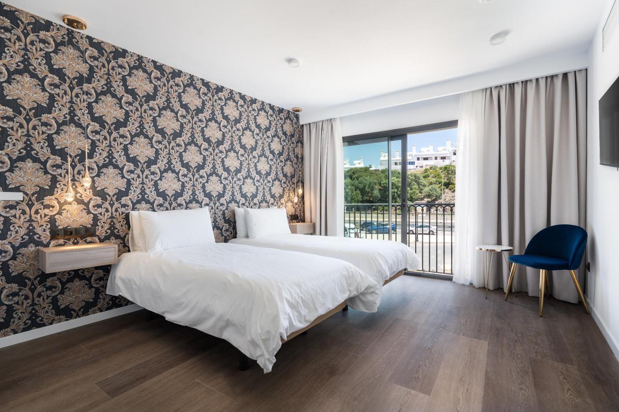 The Orange House Boutique Hotel And Upstairs Rooftop Bar Center Of La Cala De Mijas 100M From The Beach Eksteriør billede