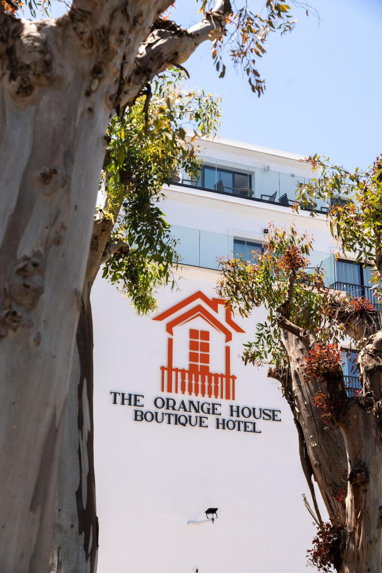 The Orange House Boutique Hotel And Upstairs Rooftop Bar Center Of La Cala De Mijas 100M From The Beach Eksteriør billede