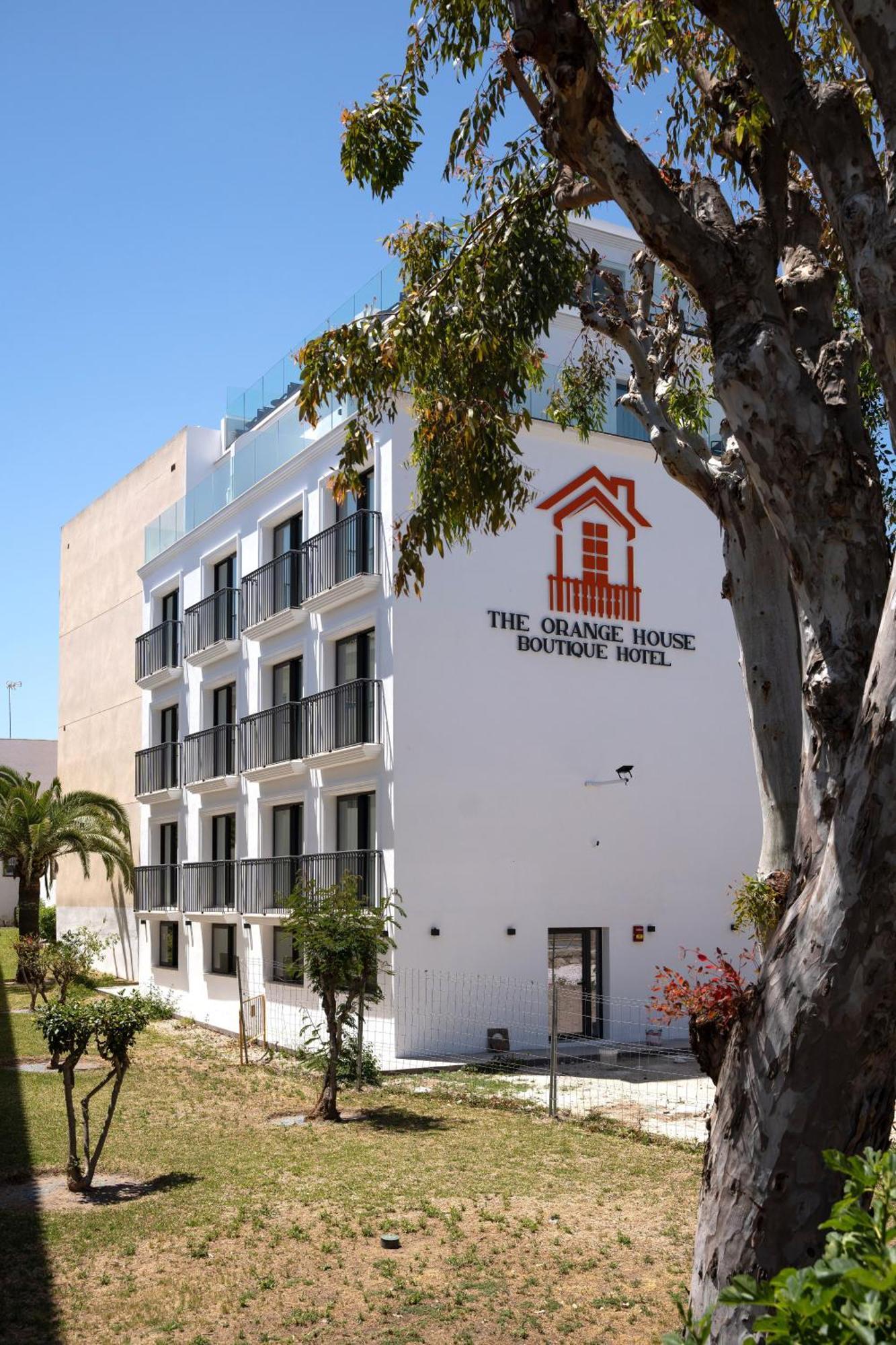 The Orange House Boutique Hotel And Upstairs Rooftop Bar Center Of La Cala De Mijas 100M From The Beach Eksteriør billede