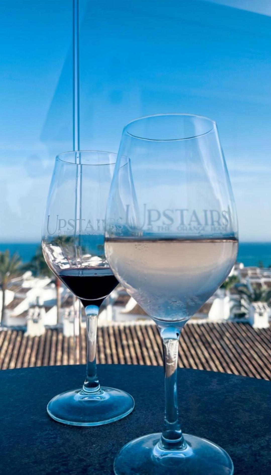 The Orange House Boutique Hotel And Upstairs Rooftop Bar Center Of La Cala De Mijas 100M From The Beach Eksteriør billede