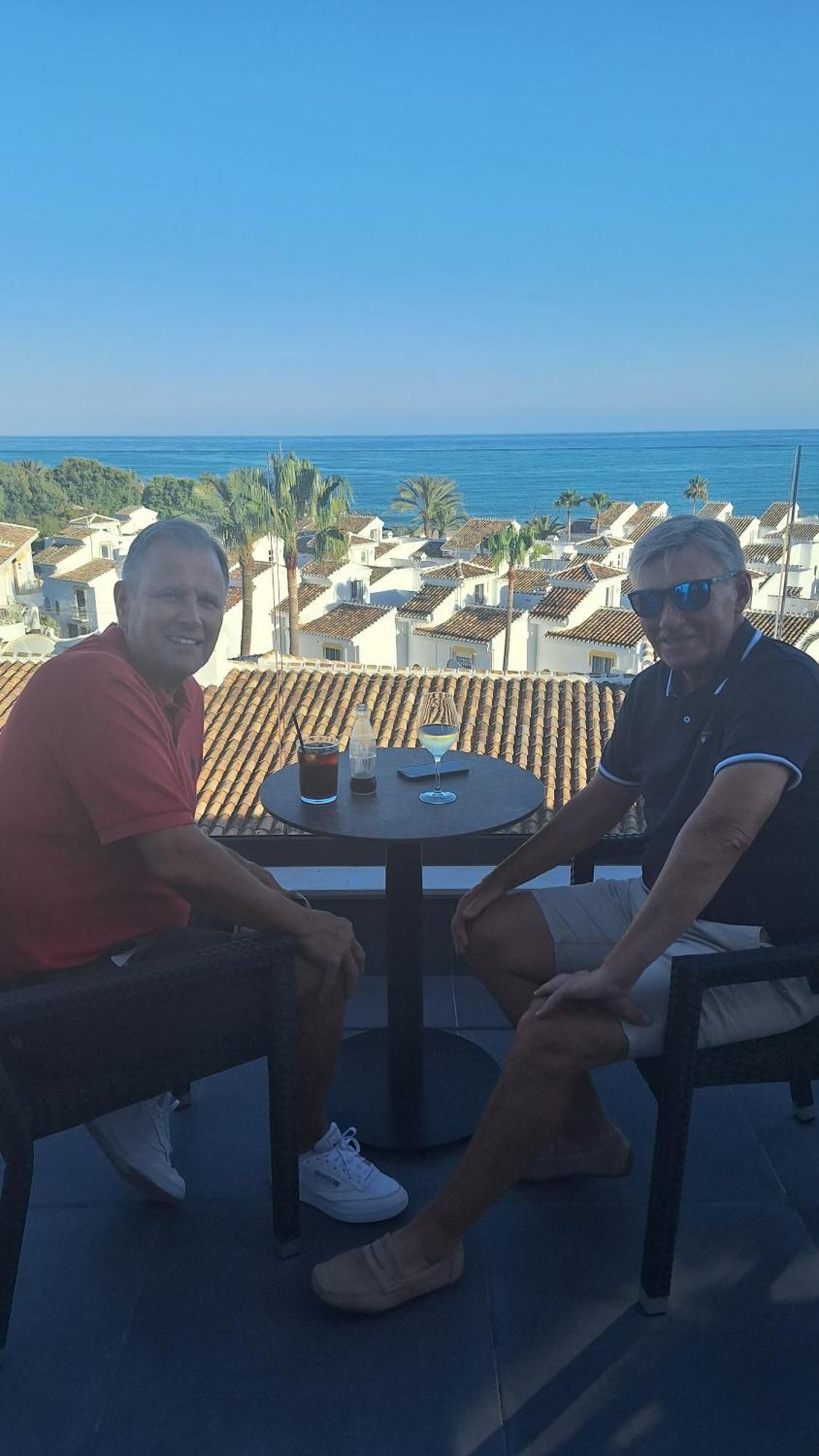 The Orange House Boutique Hotel And Upstairs Rooftop Bar Center Of La Cala De Mijas 100M From The Beach Eksteriør billede