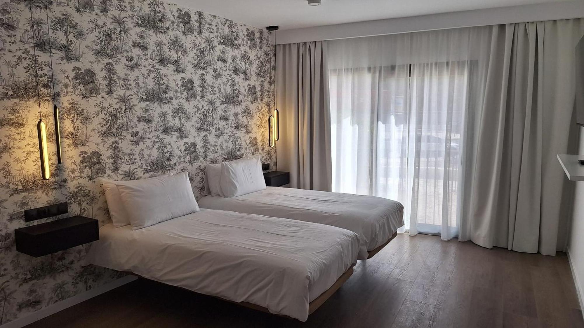 The Orange House Boutique Hotel And Upstairs Rooftop Bar Center Of La Cala De Mijas 100M From The Beach Værelse billede