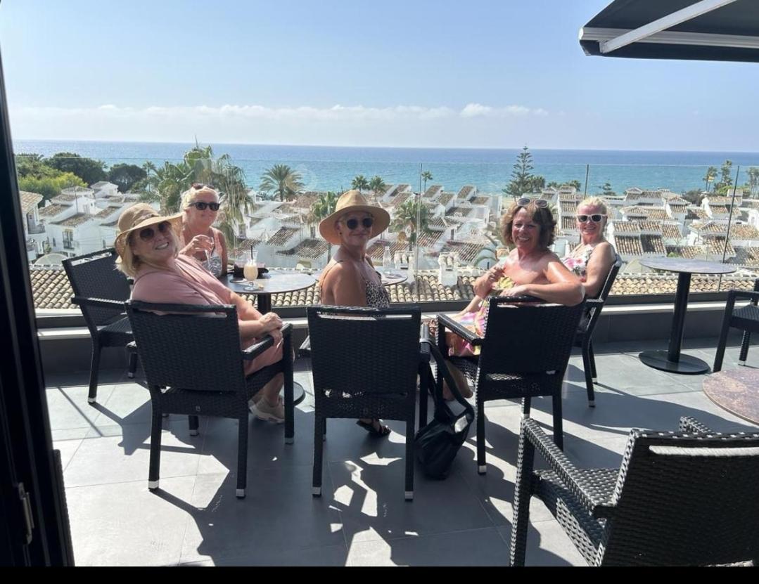 The Orange House Boutique Hotel And Upstairs Rooftop Bar Center Of La Cala De Mijas 100M From The Beach Eksteriør billede